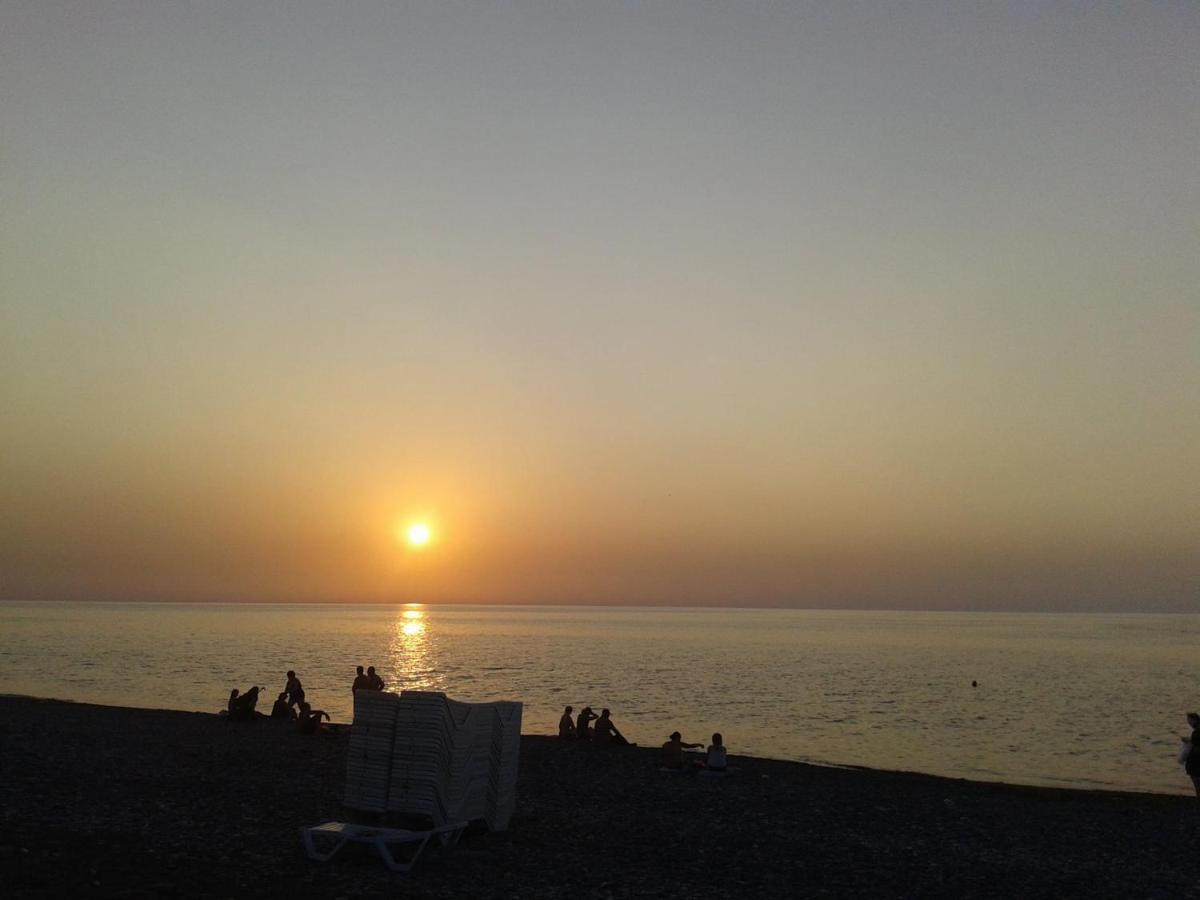 Апартаменты Batumi Orbi Sea Tawer Экстерьер фото